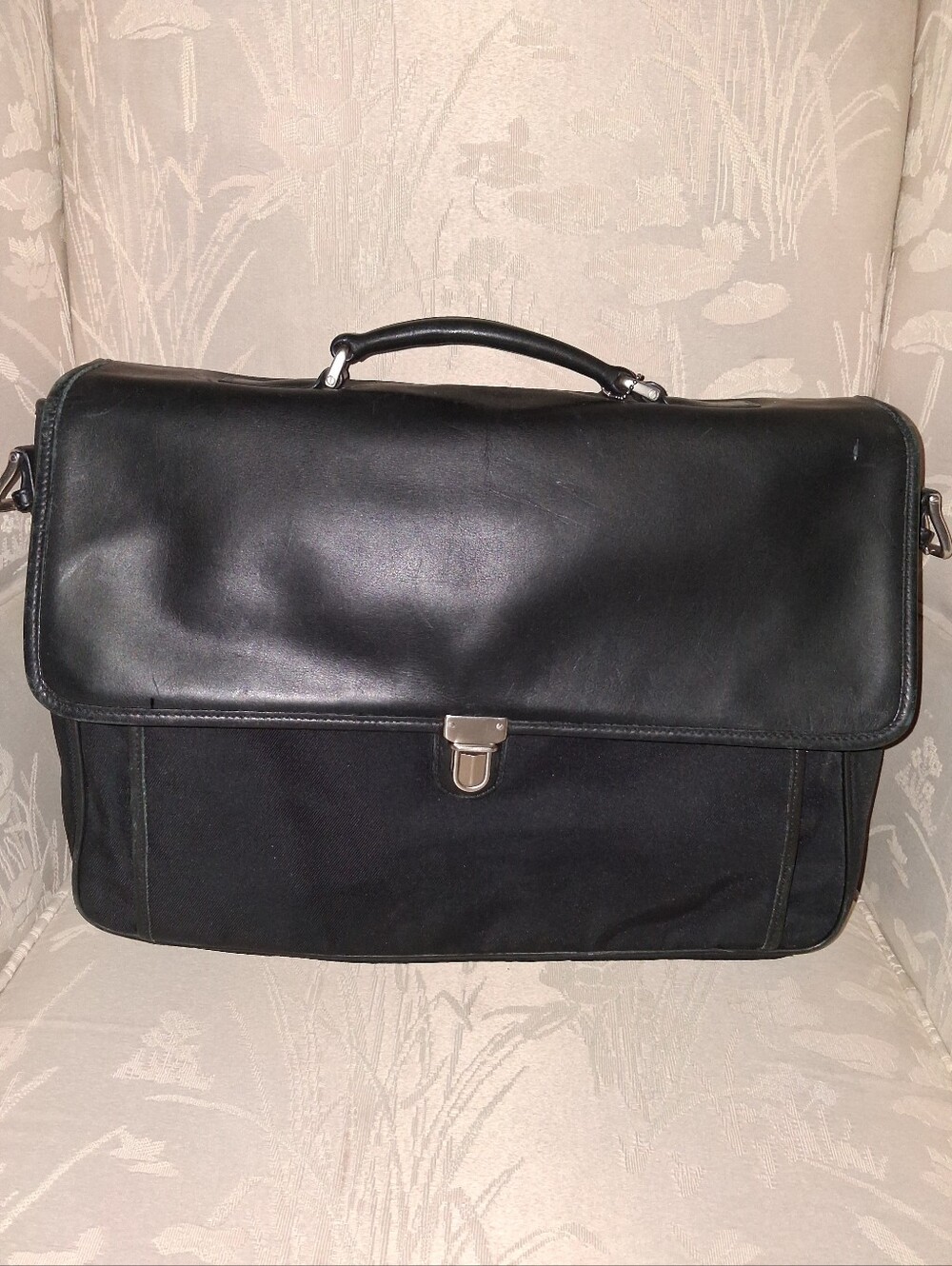Coach Black Men's Briefcase with Top Handle and Front Clasp